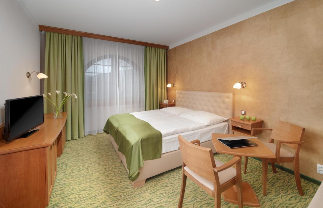 Hotel Wellness Windsor 4*