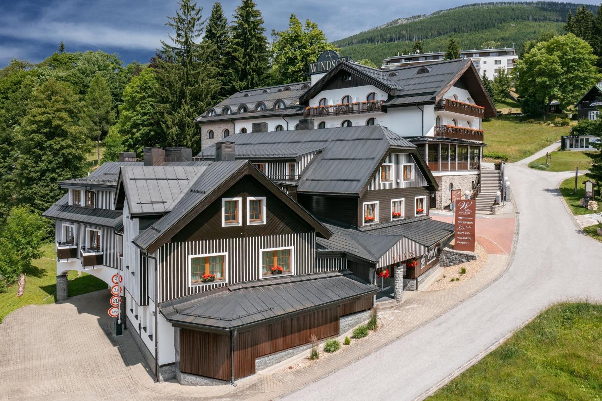Wellness Windsor 4* Spindleruv Mlyn