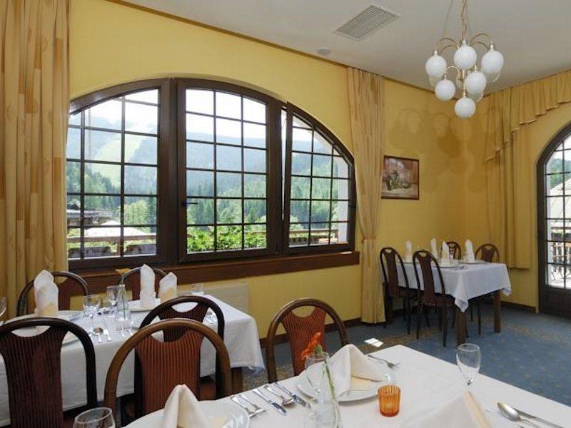 Hotel Wellness Windsor 4*